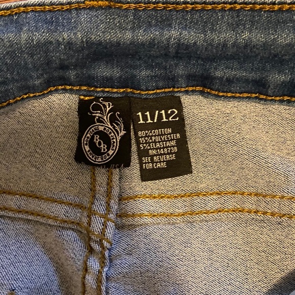 Distressed High Waist Jeans - Picture 3 of 6